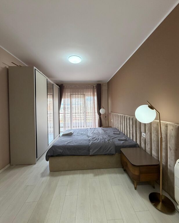 Apartament 3+1+2 me Garazh me Qira – Kompleksi FZ, Liqeni i Thatë