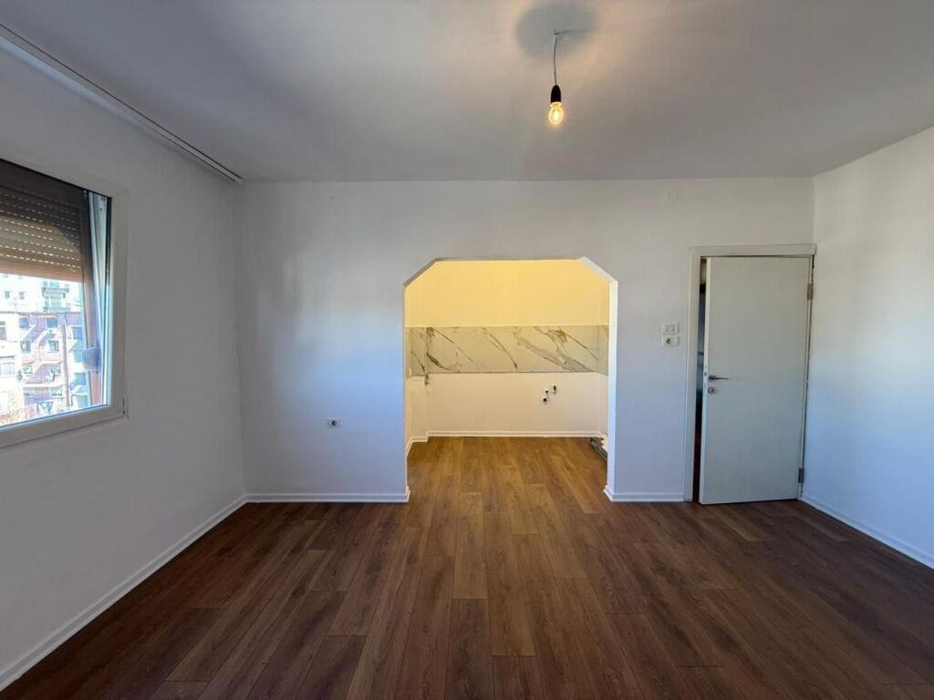 Apartment 1+1 with Chimney for Sale
