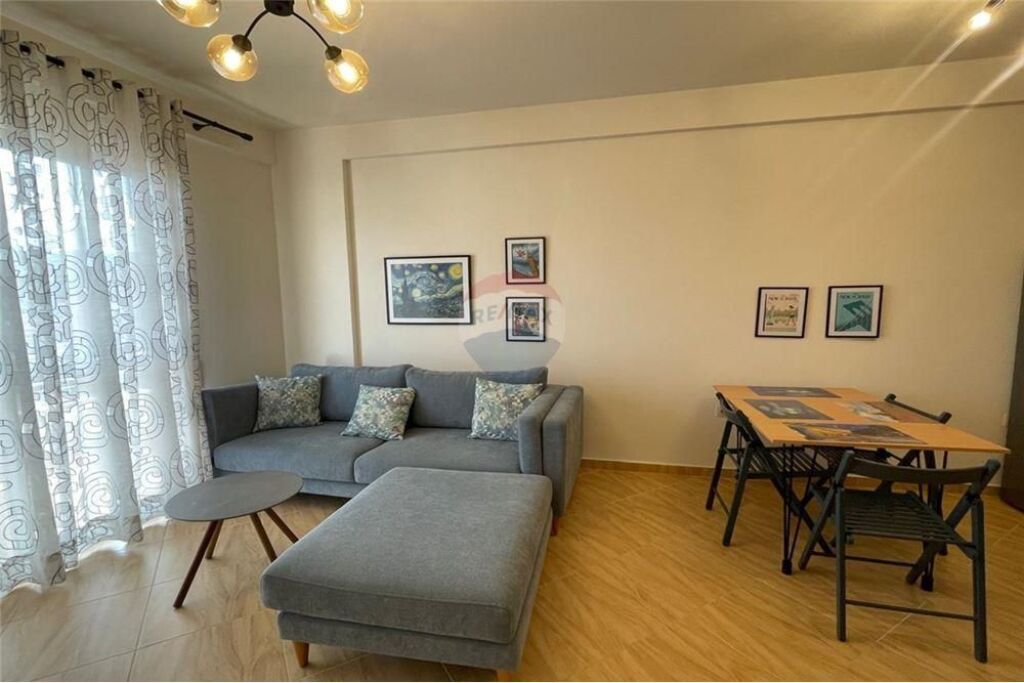 Apartment for rent , New Street
