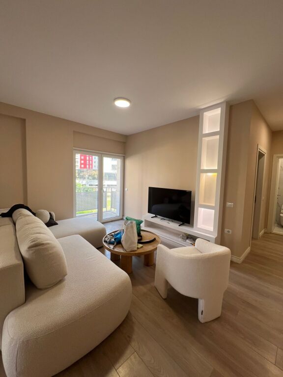 🏡 Jepet me Qira Apartament 2+1+2 – Rruga e Kosovarëve
