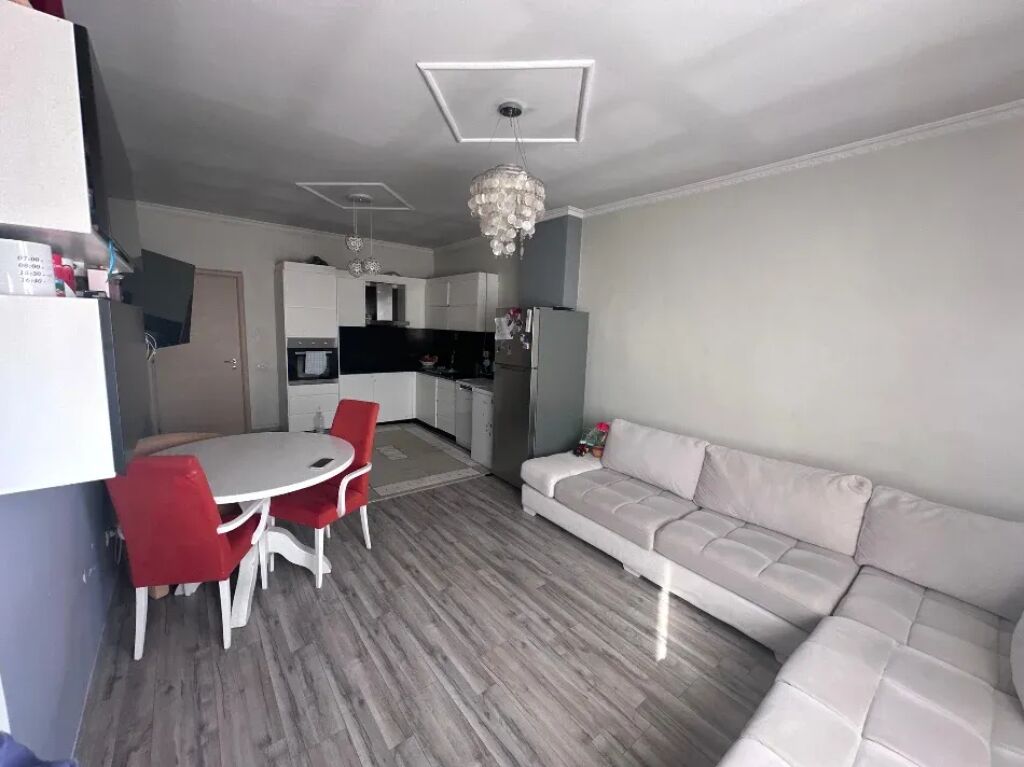 Apartament Me Qera 1+1 Ne Astir (ID B2101589) Tirane