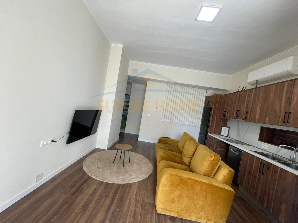 Qera, Apartament 2+1+Post Parkimi, Kopshti Zoologjik, Tirane.