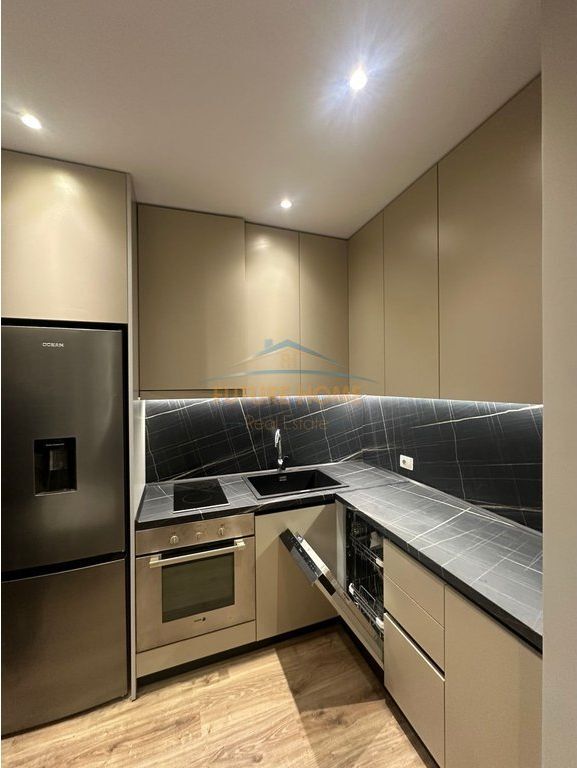 ✨ I Pabanuar Më Parë – 1+1 Modern me Qera te Rruga "Dritan Hoxha"! 🏢