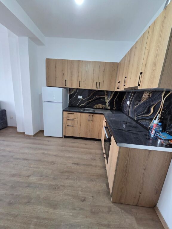 Appartamento 1+1 in affitto 300 euro a Kastrati a Durazzo