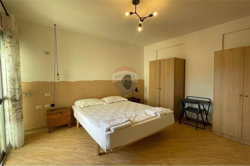 Apartment for rent , New Street