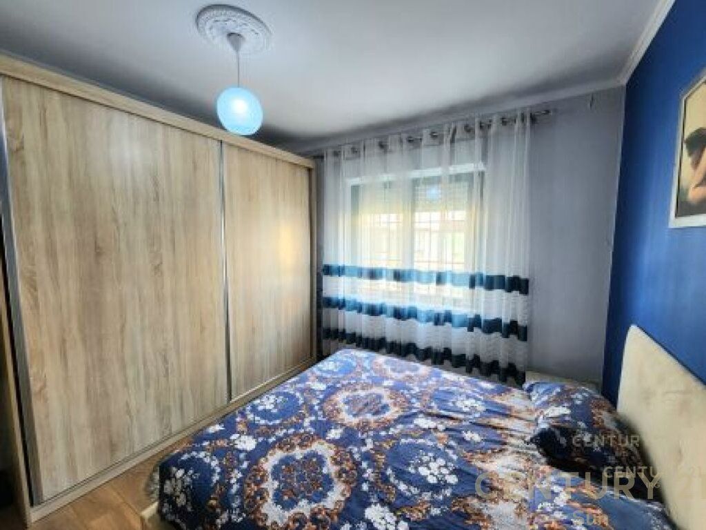 APARTAMENT 3+1+2 PER QIRA TE ZOGU I ZI