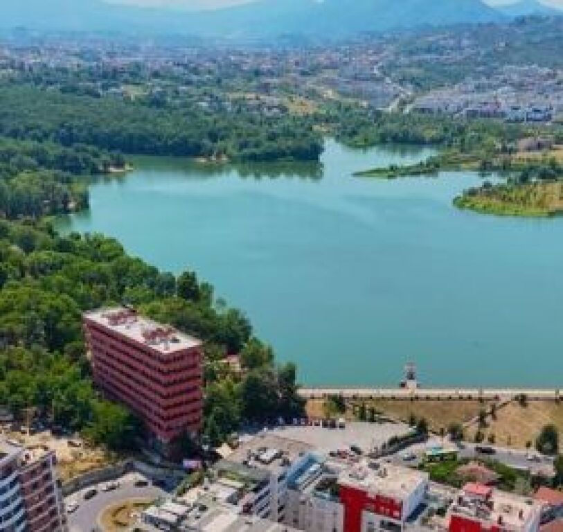 Apartament 3+1+2 me qera