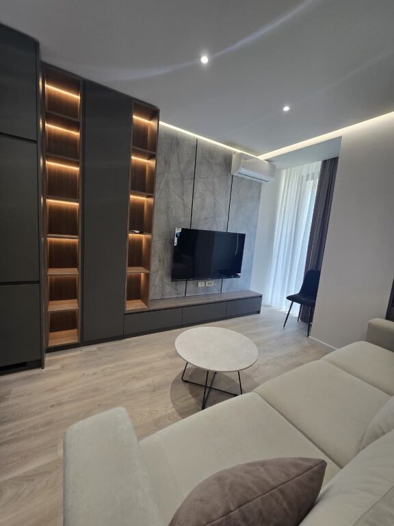 APARTAMENT 1+1 NE SHITJE - MINE PEZA