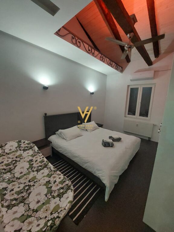 JEPET VILE 1+1+PAPAFAINGO ME QERA NE BLLOK 1.200 EURO