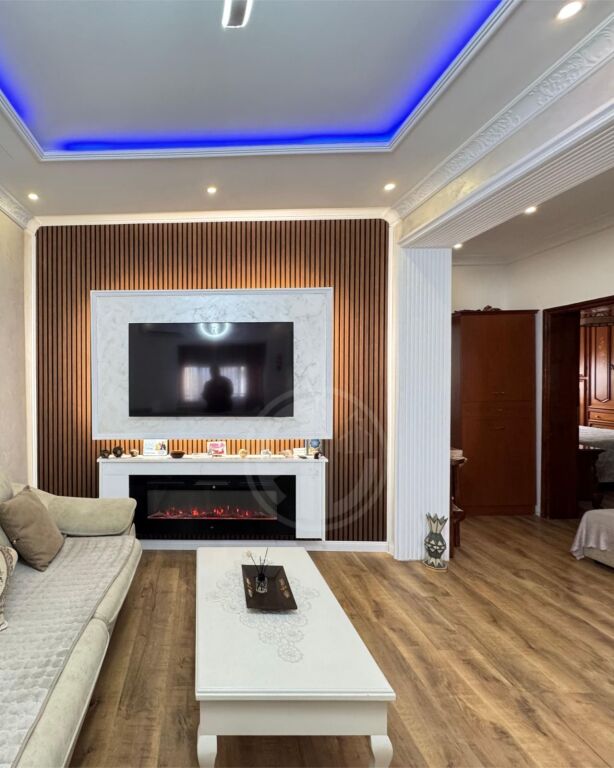 Shitet Apartament 2+1 prane Markates Durrës