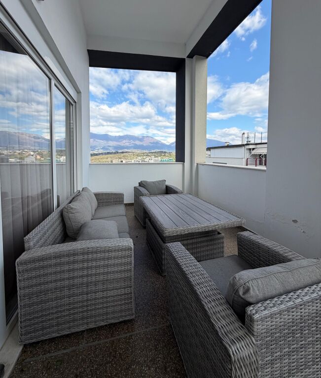 🏡 Apartament 3+1+2 me Garazh me Qira – Kompleksi FZ, Liqeni i Thatë 🌿