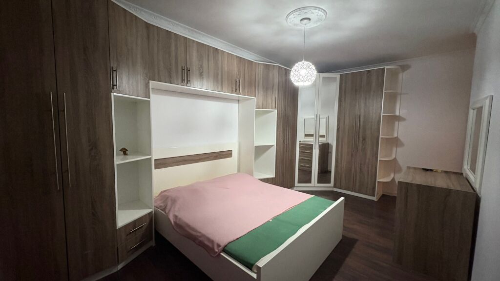 Apartament 2+1 i mobiluar per qera ne Don Bosko
