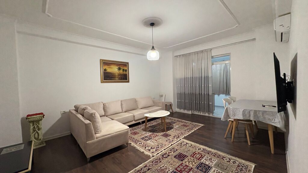 Apartament 2+1 i mobiluar per qera ne Don Bosko