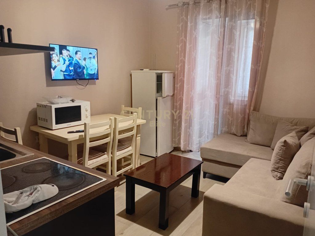 Apartament 1+1 Me Qira në Ish Blloku, Tiranë - 520€ | 60 m²