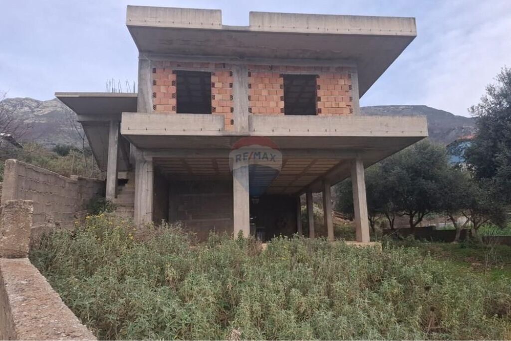 Ndertese 2 kateshe(vile) ,Tragjas-Vlore