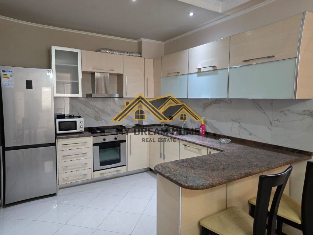 SHITET APARTAMENT 2+1+2 ISH-URT DURRËS