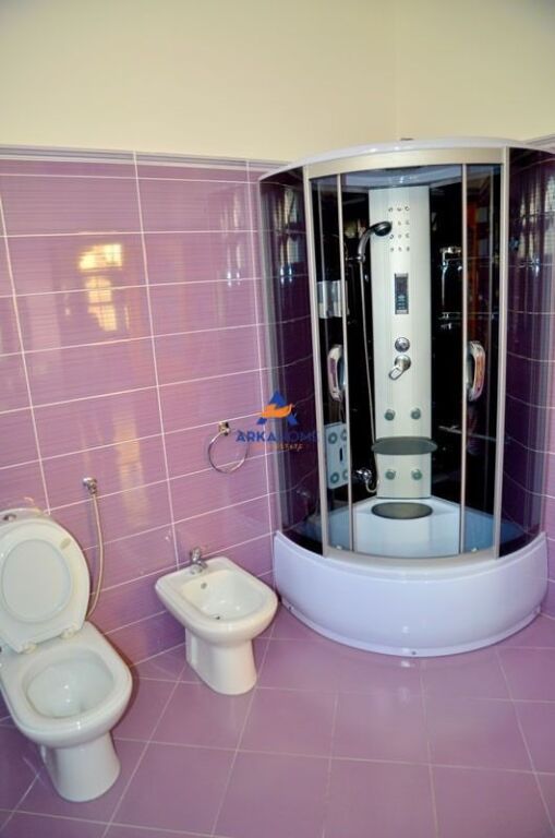 VILLA IN AFFITTO 4 PIANI "VIA MIHAL GRAMENO, MERCATO ELETTRICO" 1500 EURO