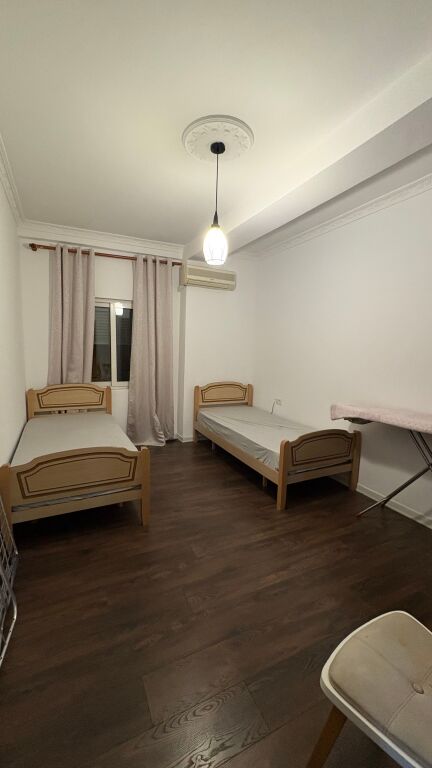 Apartament 2+1 i mobiluar per qera ne Don Bosko