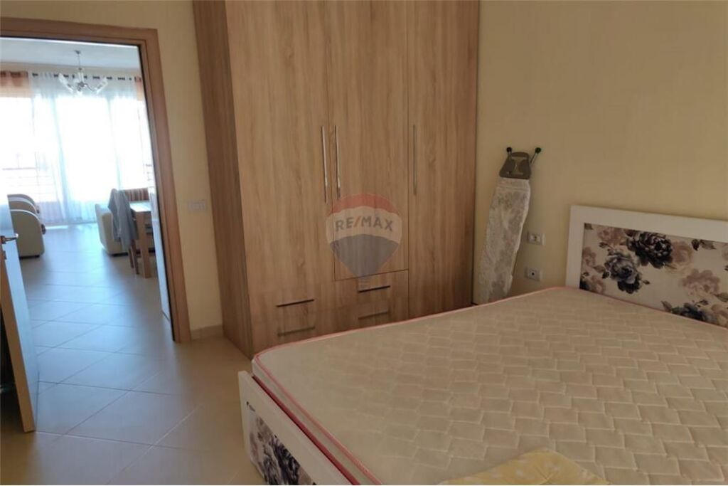 Apartament 1+1 me qira Kopshti Zologjik!