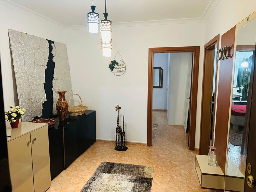 Apartament 2+1+2 me qira - Zogu i Zi