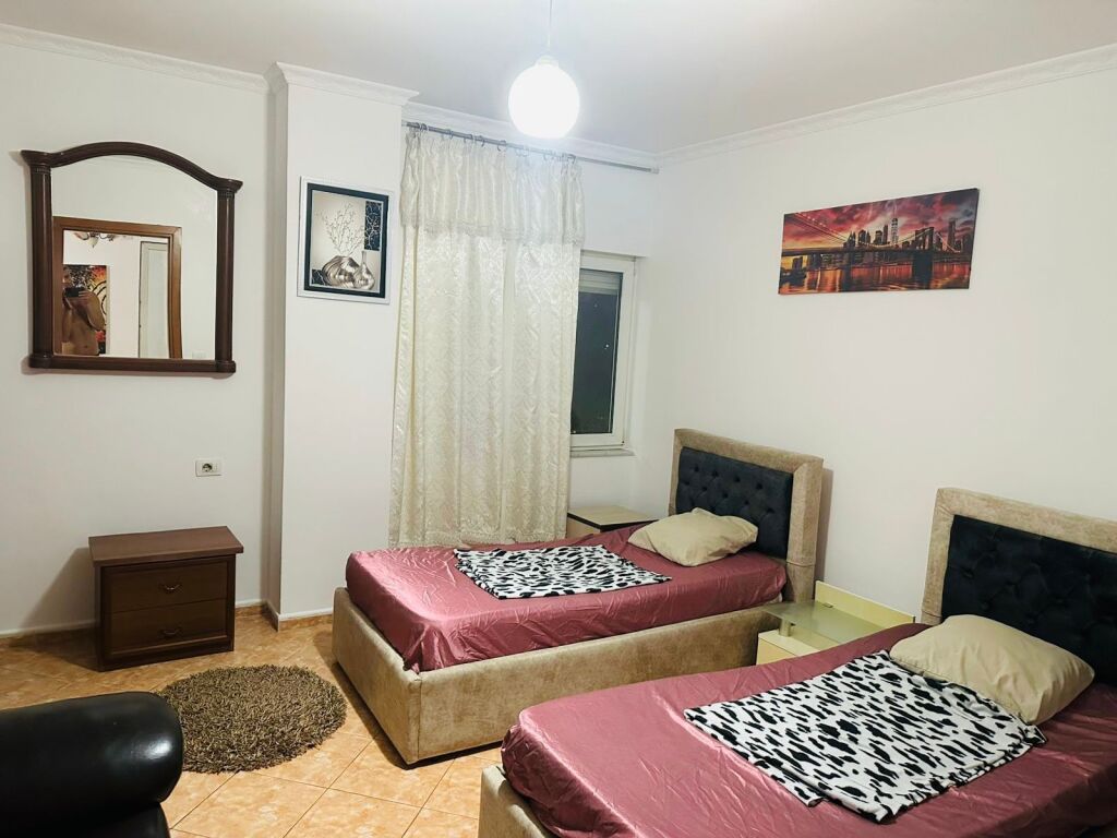 Apartament 2+1+2 me qira - Zogu i Zi