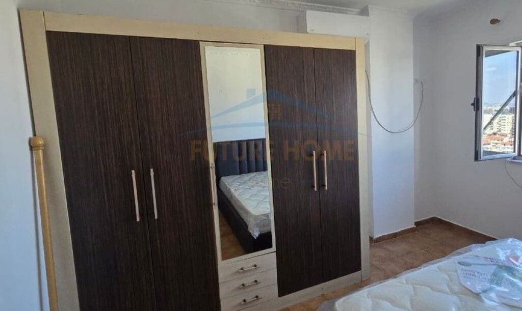 Qera , Apartament 1+1 , Pallati me shigjeta