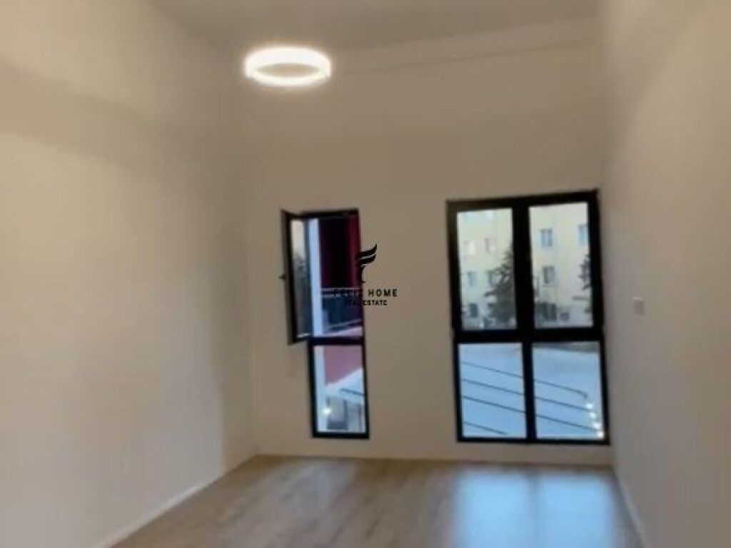 IN VENDITA APPARTAMENTO 2+1+2 VIA DIBRA 270.000 EURO FH-66060