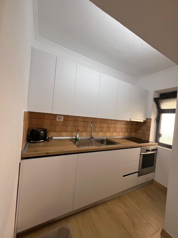 🏠JEPET ME QIRA Apartament 1+1 📍Myslym Shyr 💶Cmimi: 60.000 Leke/Muaj
