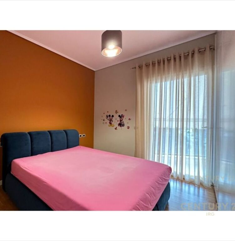 Apartament 1+1 me qira tek Kopshti Botanik prane Xhamise! 600 € /Muaj Sip. Totale  67m2