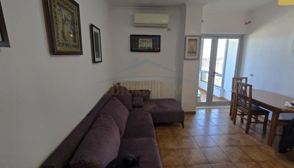 Qera , Apartament 1+1 , Pallati me shigjeta