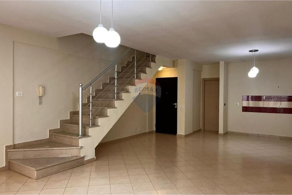 Duplex for sale in Kodra e Diellit!