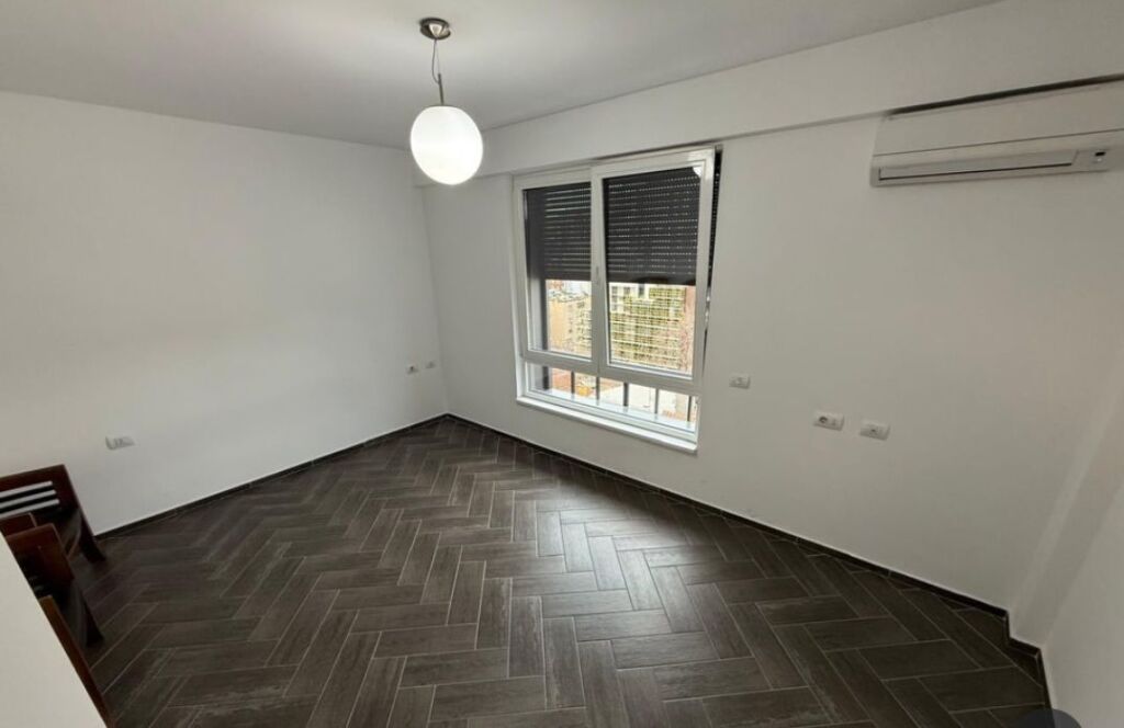 Office space for rent in Myslym Shyr