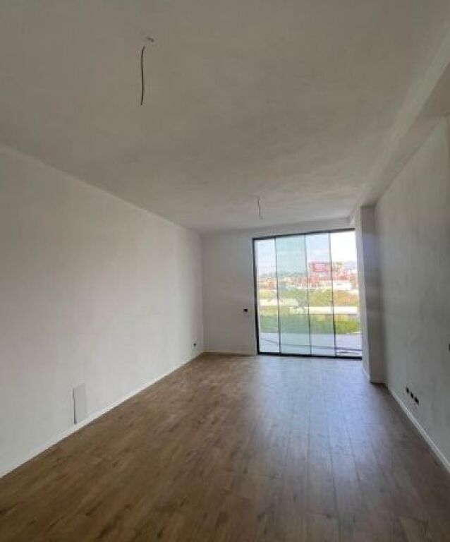 Vendesi in vendita 1+1 – stile moderno e zona tranquilla