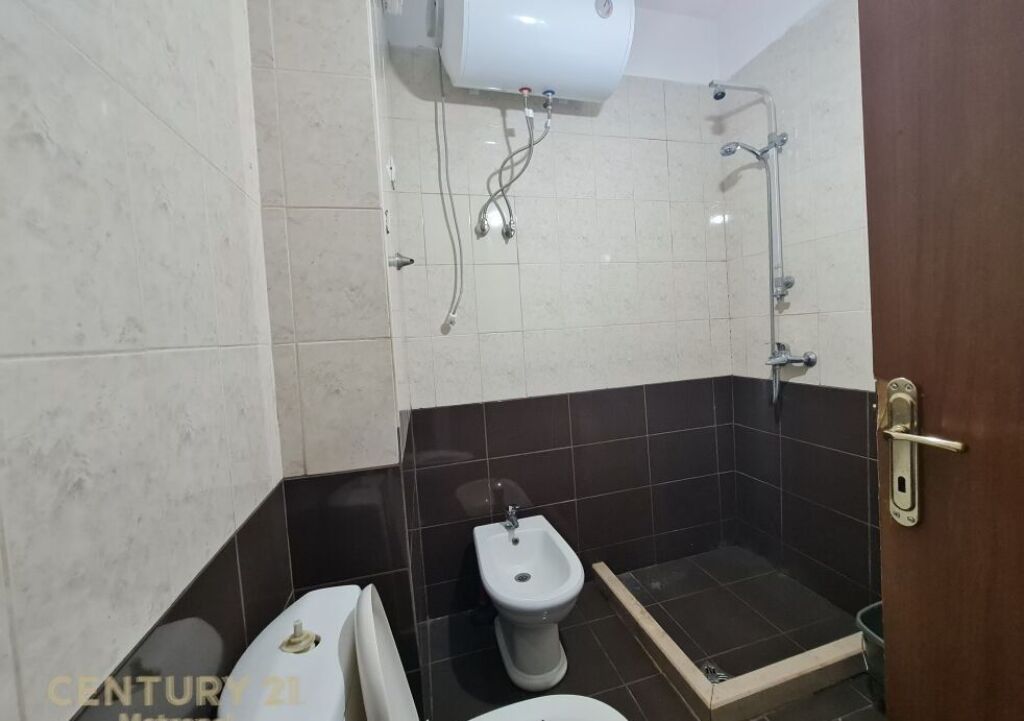 Apartament 1+1 me qira ne Astir
