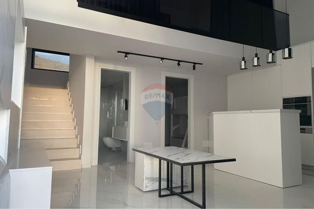 🏡 Duplex in Vendita – Jonufër / Radhimë, Vlorë