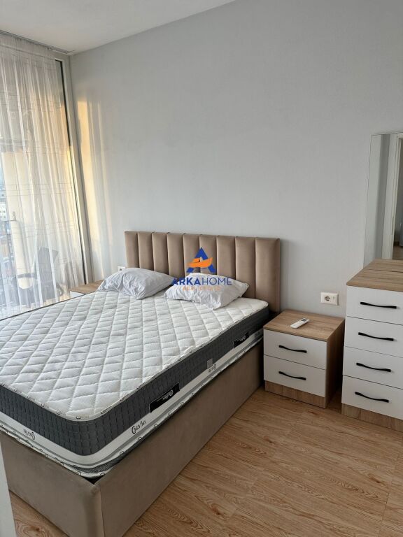 APPARTAMENTO IN AFFITTO 1+1 "RIZA CERVOA, PAZARI I RI" 50000 LEKE