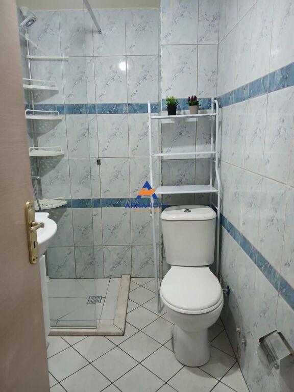 AFFITTASI APPARTAMENTO 2+1+BALCONE "FRESK" 42000 LEKE