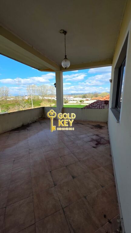 🏢✨ VILLA SU 3 PIANI IN VENDITA NELL'AREA DI SHIJAK ✨🏢
