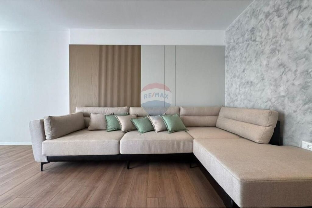 Apartment - For Sale - Mine Peza Street, Tirana(ID: 530281026-1270)