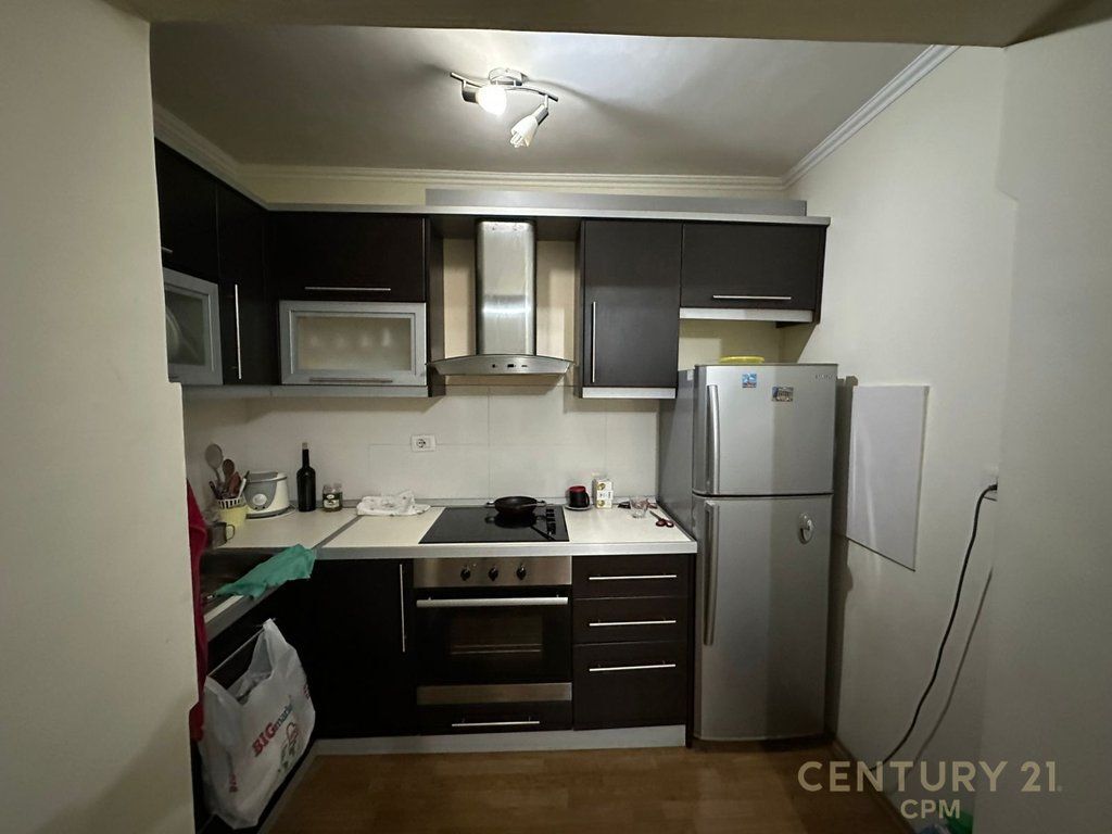 VENDESI APPARTAMENTO 1+1 IN VIA BRIGADA 8, BLOCCO 167,000 €