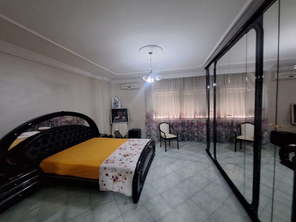 Apartament 2+1, Rr.Dritan Hoxha!