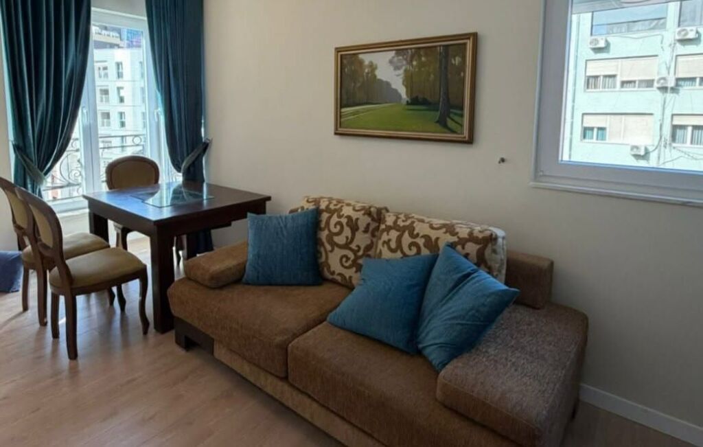 Apartment 1+1 for rent on Elbasanit Street