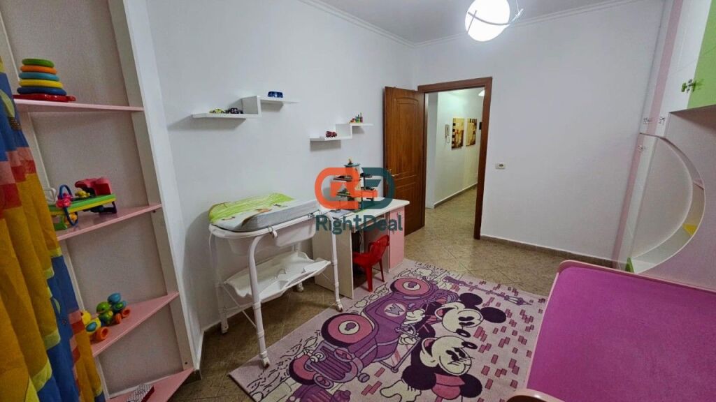 Vicino a Via Barikadave, Appartamento 2+1 Completamente Arredato in Affitto!!!