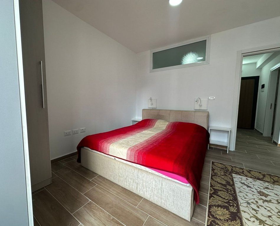 apartament 2+1 me qera te rrg 5 maj