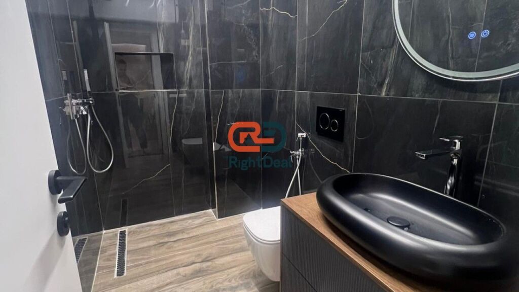 Prane Pazarit Te Ri Jepet Me Qira Apartament 2+1+2 Totalisht I Investuar!!