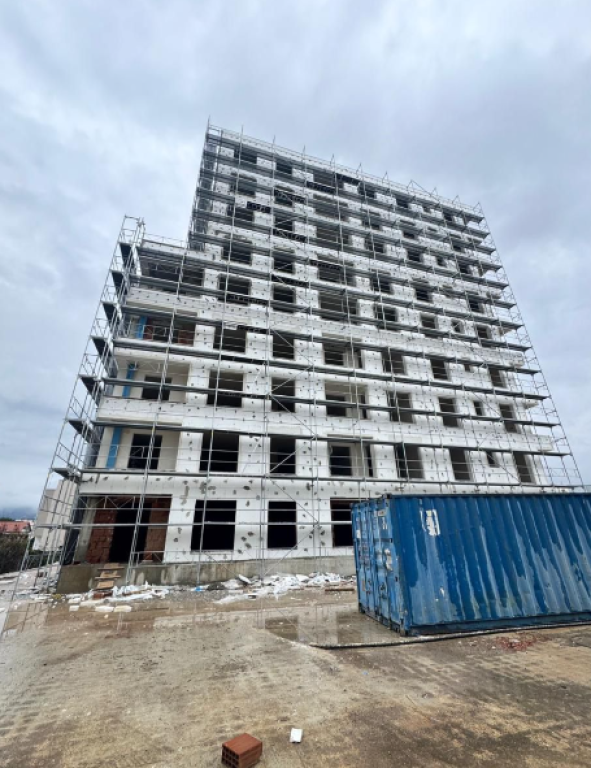 🏡 Shitet apartament 1+1 në Kamëz – Mehillaj Residence
