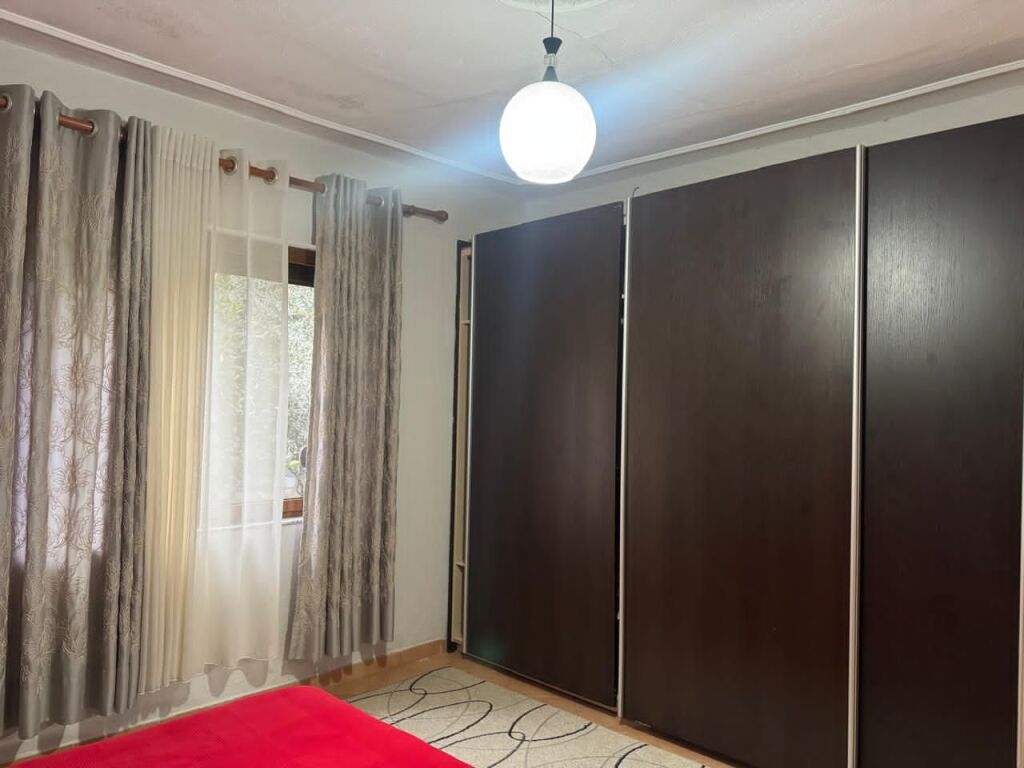Shtëpi 1 kateshe 2+1 me qira – Allias !