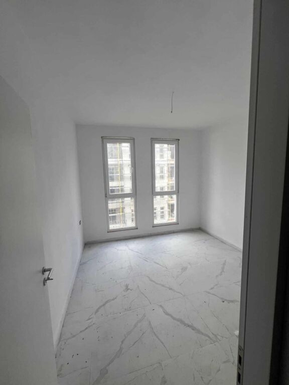 Apartament 1+1 tek Univer City!