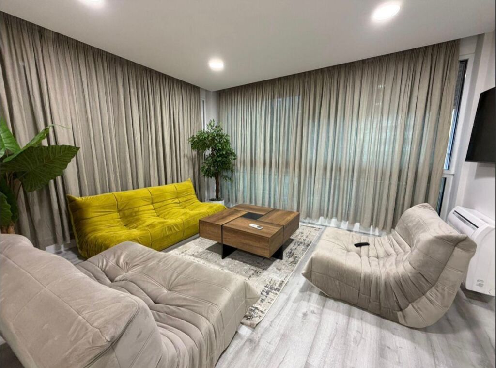 Apartament luksoz me qira , Bllok
