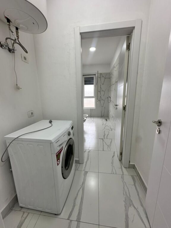 Apartament 2+1+2+P Me Qira Paskuqan